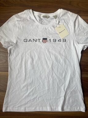 Gant Women White Short-Sleeve Logo Tee Medium Cotton